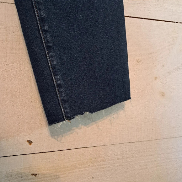 Madewell 10 Inch High Rise Ankle Skinny Jeans Raw Hem Women's, Size 27 - Picture 4 of 9